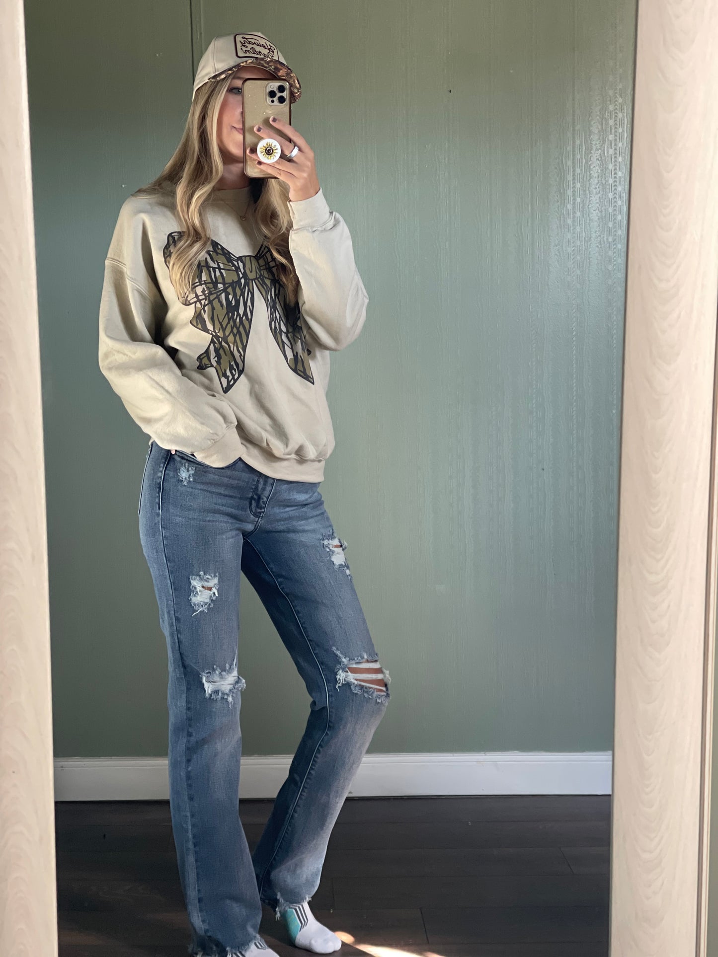 Judy Blue Full Size Mid Rise Destroy Straight Jeans Plus Size