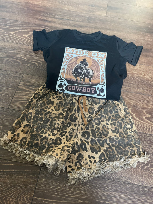 Graphic Round Neck Short Sleeve T-Shirt