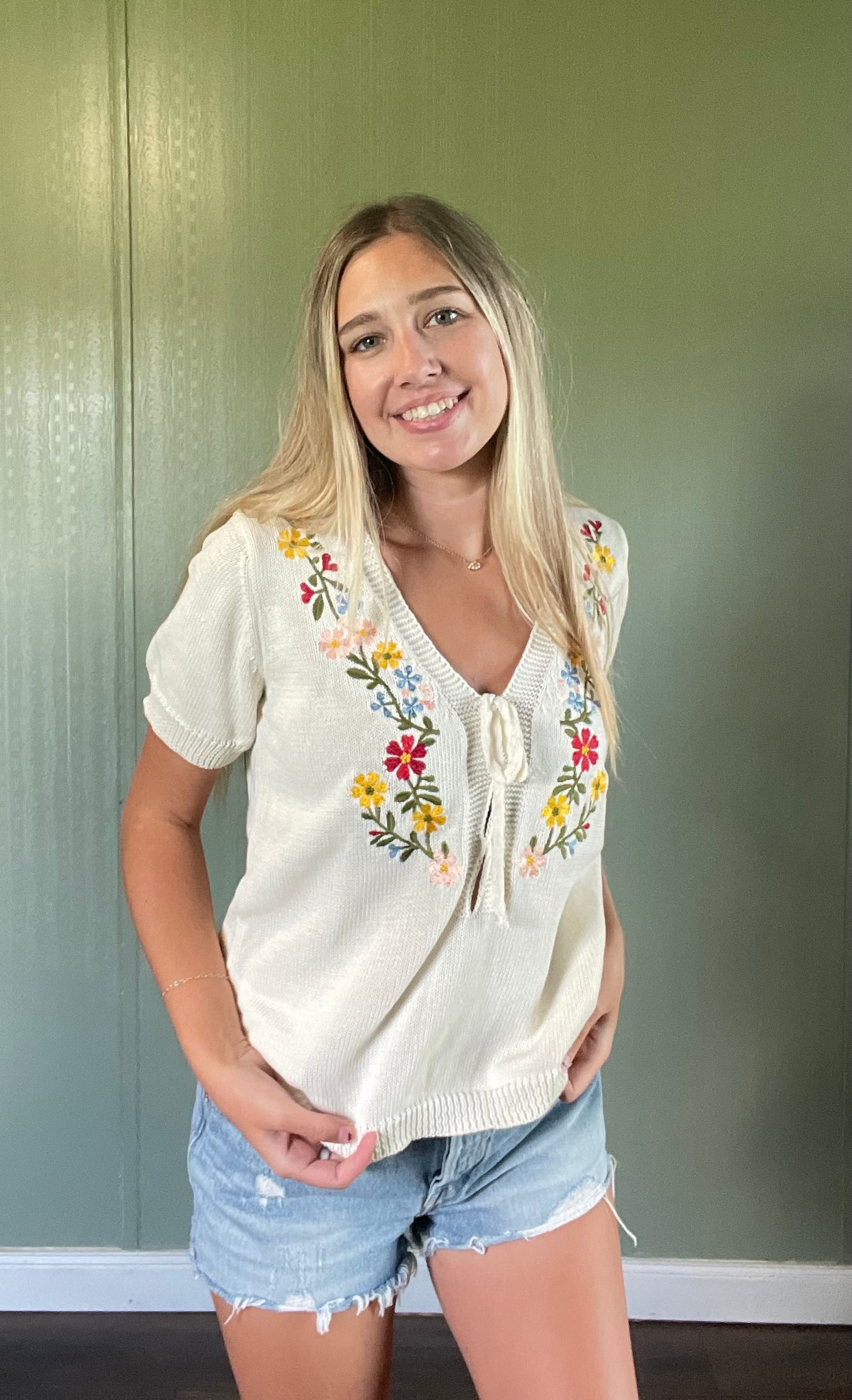 Embroidered Floral V-Neck Sweater