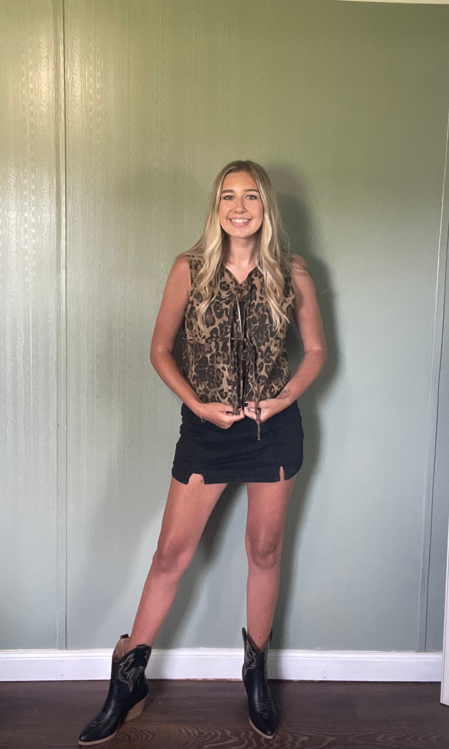 Leopard Print Sleeveless Denim Top