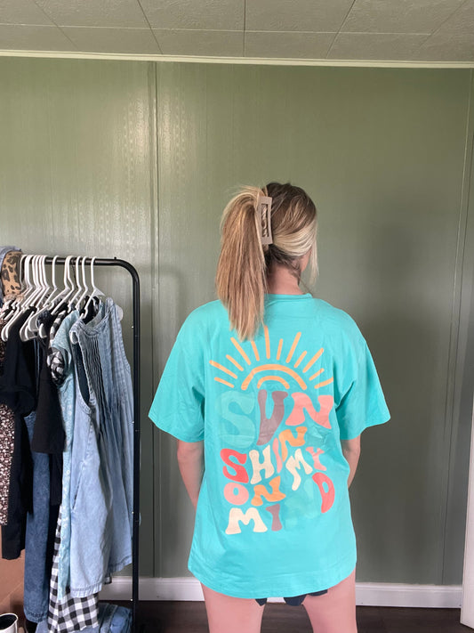 SUN SHINE ON MY MIND Round Neck T-Shirt