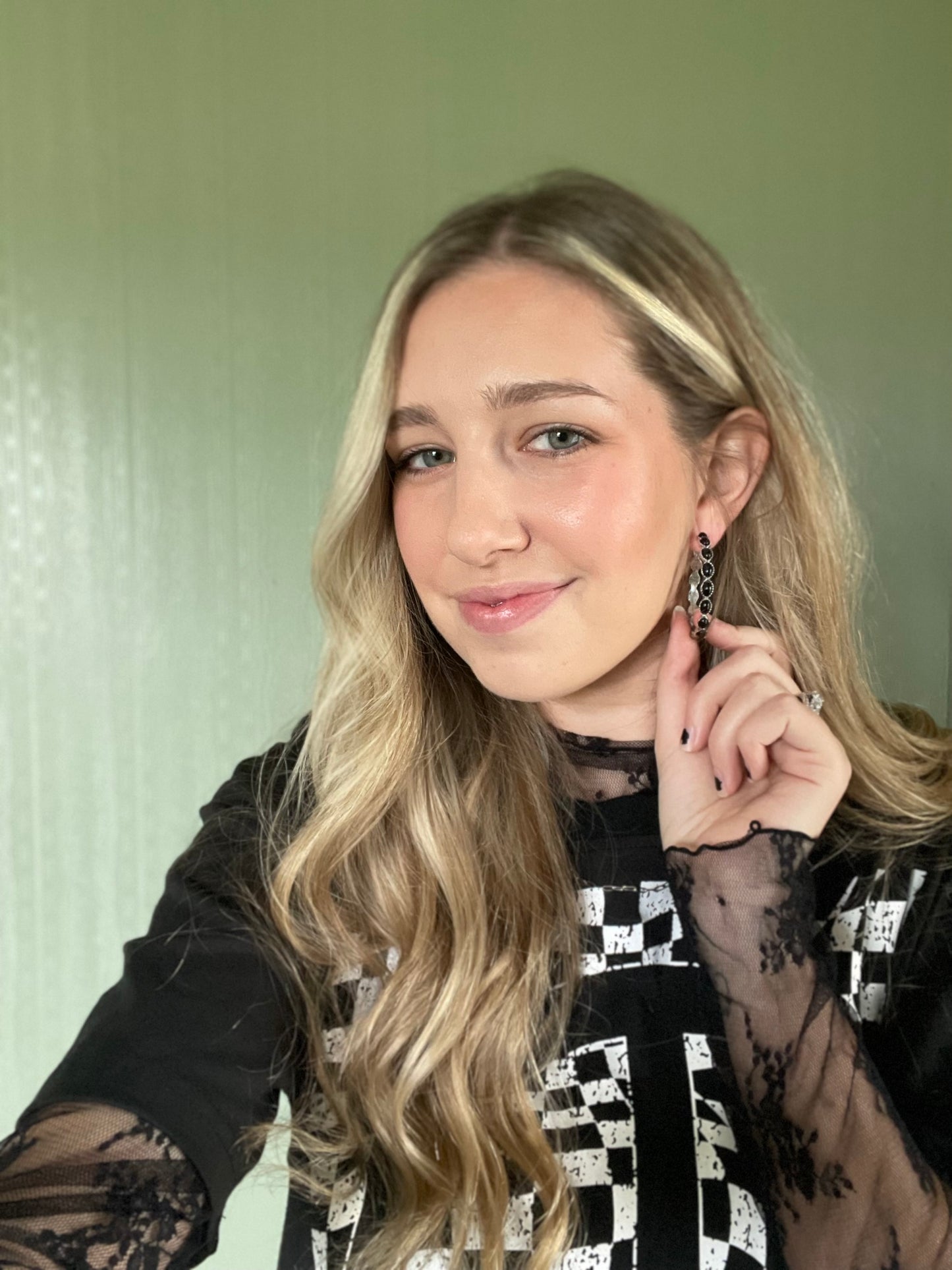 Artificial Turquoise C-Hoop Earrings