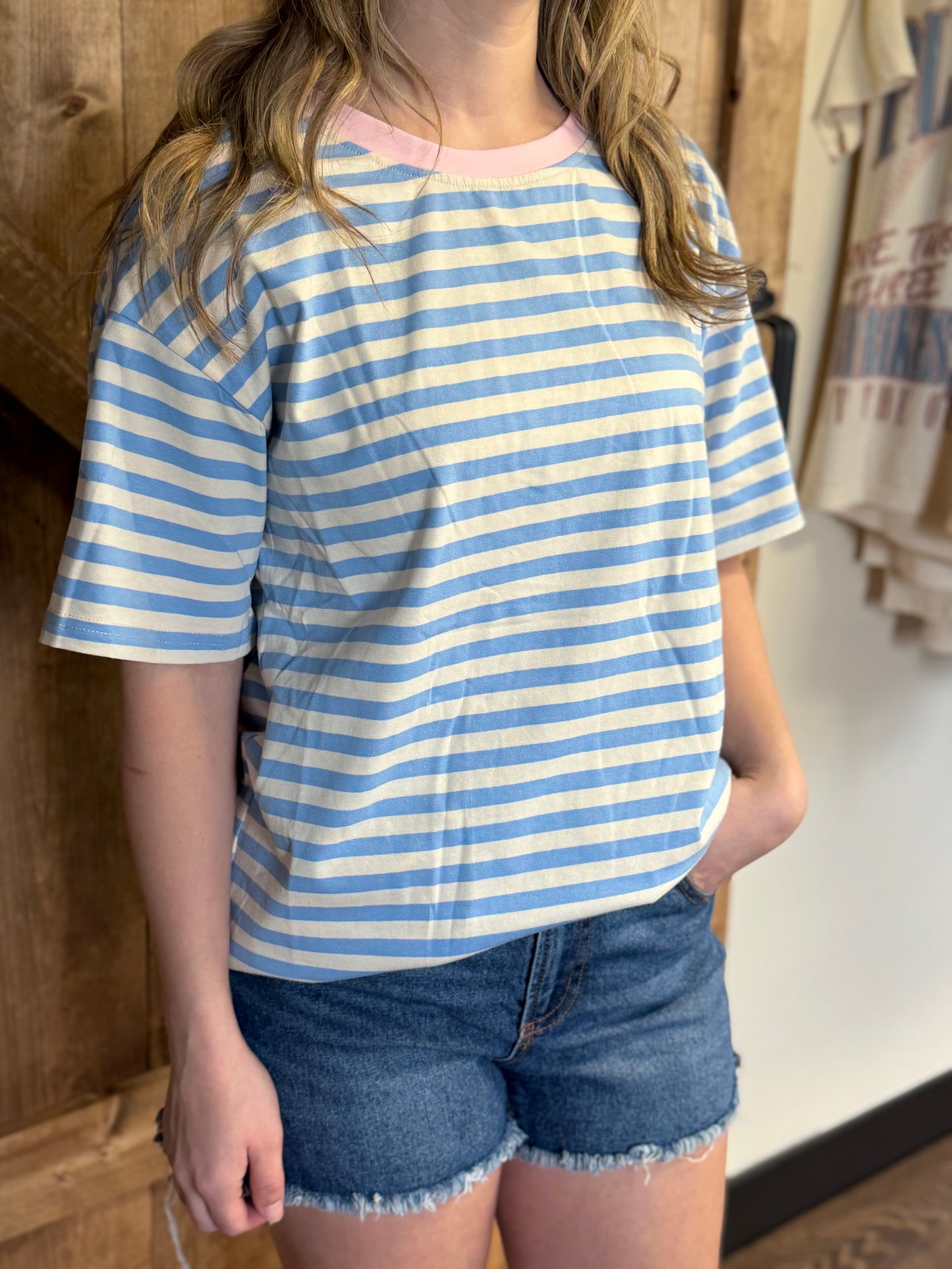 Stripe Contrast Crew Neck Drop Shoulder Tee