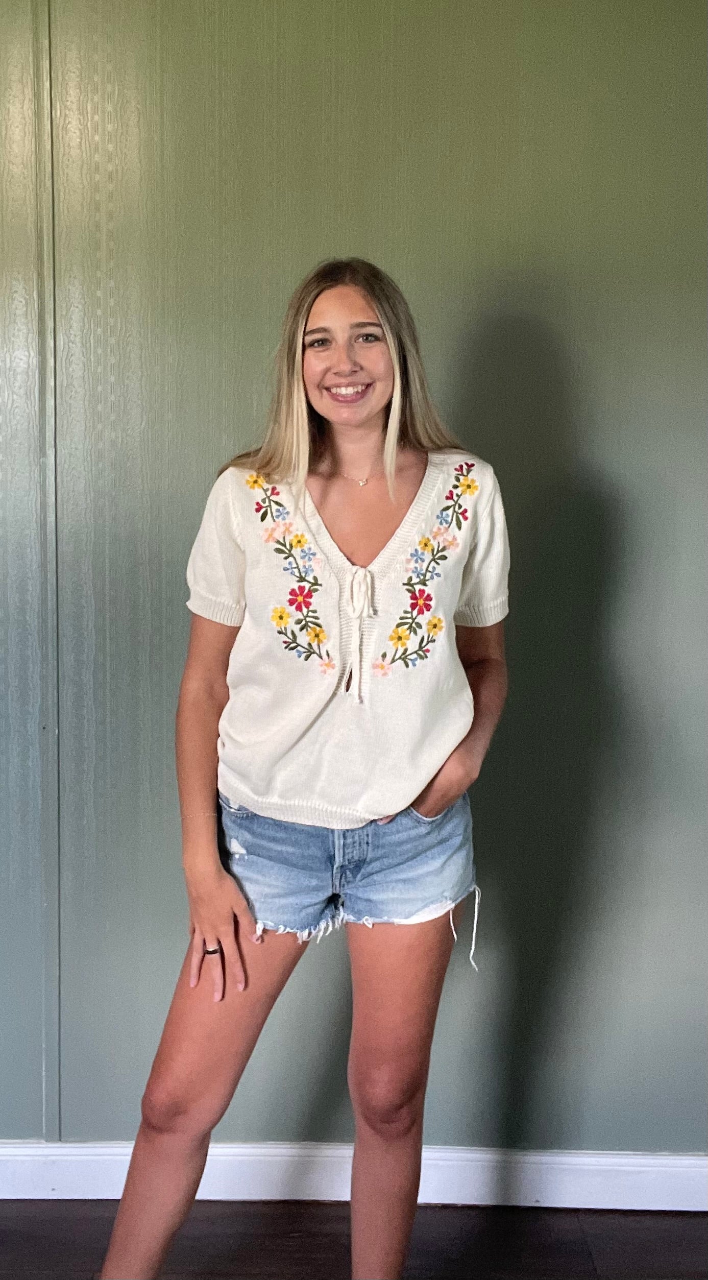 Embroidered Floral V-Neck Sweater